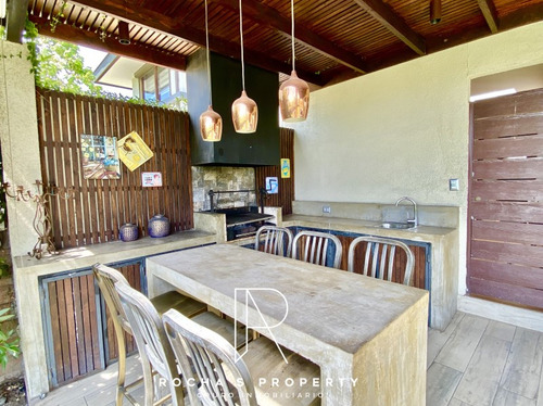 Casa Amoblada, Gran Patio Y Piscina