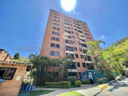 Apartamento En Alquiler. Colinas De La Tahona