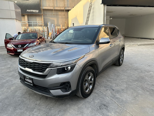 Kia Seltos 1.6 L4 EX Mt