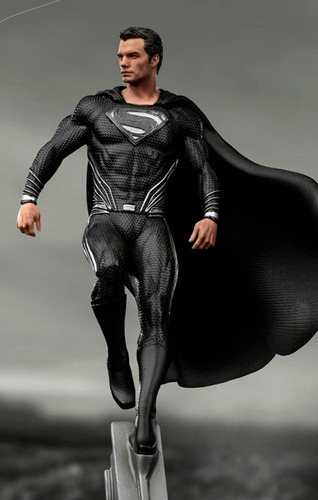 Superman Black Suit Justice League Iron Studios 1/10
