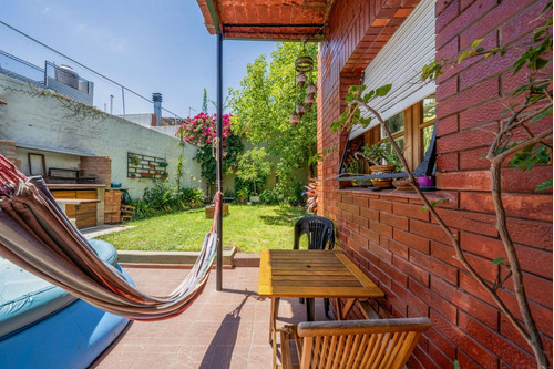 Ph De 4 Ambientes Con Jardín Y Reciclado A Nuevo En Flores