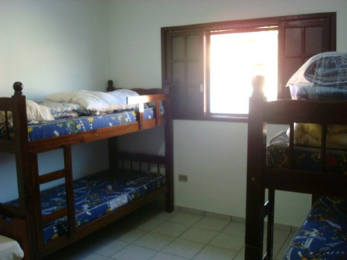 Ampla Resid. 3 Dorm. Sendo Uma Suíte Em Condomínio Fechado - Ubatuba L. Norte Sp - Rod. Oswaldo Cruz 4758,