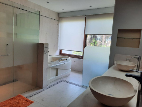 Imagen 13 de 30 de Casa En Venta En Tigre Club De Golf Alberca Privada.