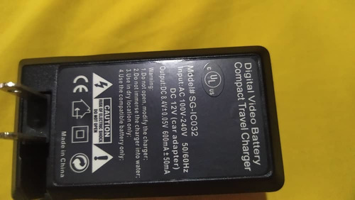 Imagen 5 de 7 de Cargador Batería Cámara Sony Para Carro Y Casa Np-h50-70-100