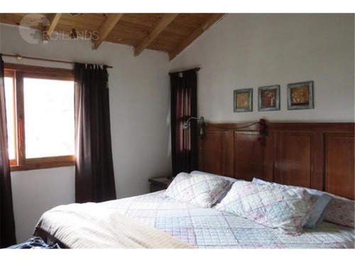 Venta Casa 5 Ambientes Con Jardin Parrilla Y Cocheras Barrio Parque Leloir