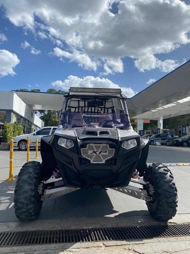Polaris Rzr 900