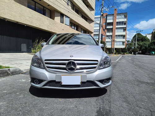 Mercedes Benz B 180