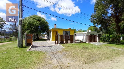 Casa En Piriápolis (playa Grande) - Ref. 1977