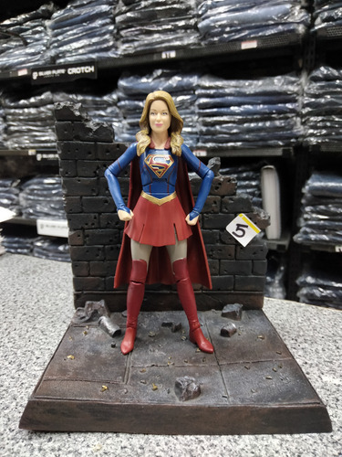 Dc Multiverse, Supergirl, Melissa Benoist, Warner Channel 5! (Usado)
