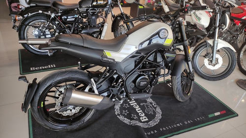 Imagen 15 de 18 de Benelli Leoncino 250cc