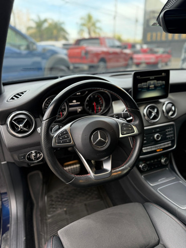 Mercedes-Benz Clase GLA 1.6 Gla250 Amg-line 211cv