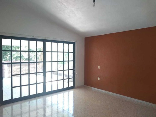 Imagen 10 de 14 de Casa En Renta 1 Nivel 3 Recamaras En Fortin, Ver. $10,500.=