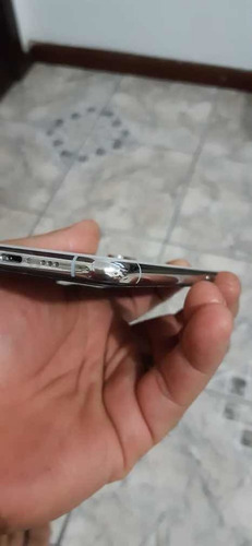 Celular iPhone XS