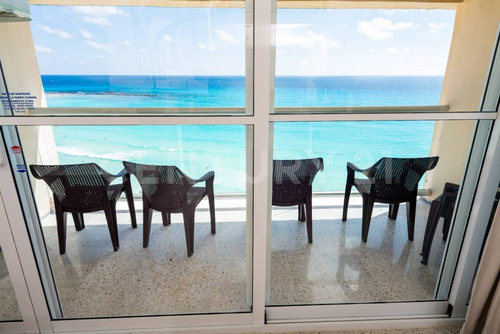 Penthouse A Orilla De Playa De Cancún La Mejor Ubicación En Venta C3921