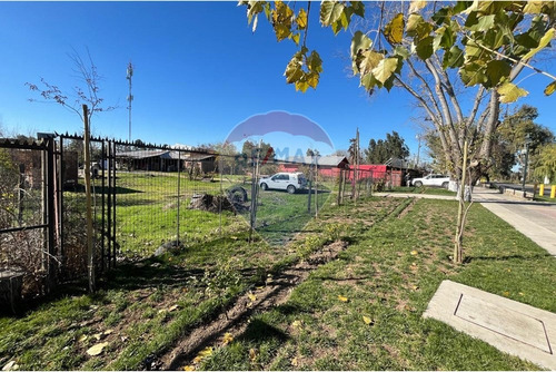 Terreno En Acceso A Maule, 2.400 M2