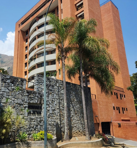 Se Vende Apartamento En Terrazas Del Ávila, Caracas 24-21092