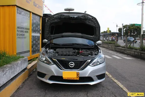Nissan Sentra 1.8 B17 Sense At