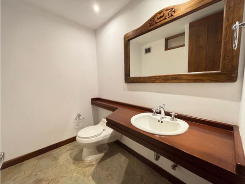 Se Vende Pb Duplex 489.84m2 3h+s/3.5b+s/3p. La Alameda