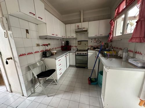 Casa Arquitectura Española Con Descuento En Comisión!