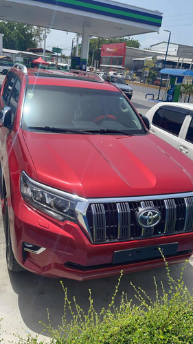 Imagen 1 de 10 de Toyota Landcruiser Prado 2018