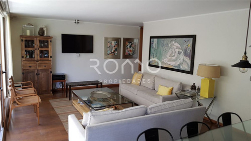 En Condominio: Colegio Manquehue / Sport Francés