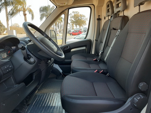 Imagen 5 de 10 de Peugeot Boxer Premium 2.2 Hdi 435 Mh