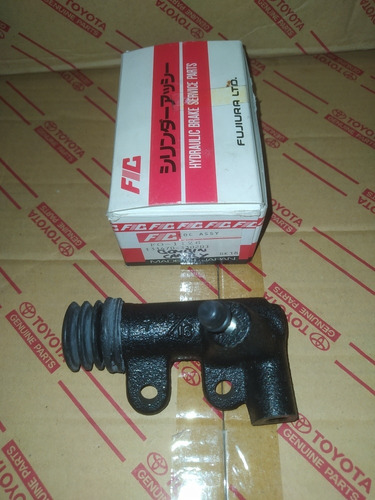 Bombin Inferior De Croche Toyota Camry 92/96 Svx10 Vc10 