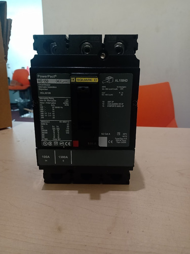 Squared Hdl36100 3 Polos 100 Amp. 600 Vol.