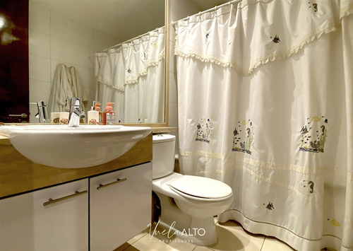 Amplio Departamento En Venta / Dúplex / 1er. Piso La Dehesa