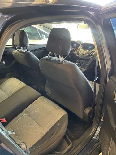 Ford Focus III 1.6 Sedan S