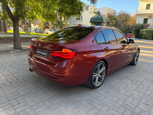 BMW Serie 3 330i Sportline Shadow 252CV AT8