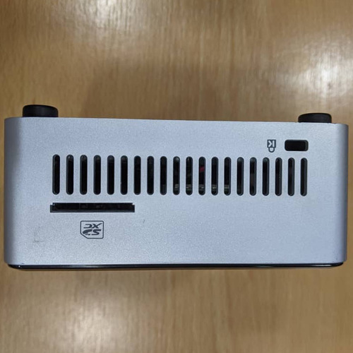 Imagen 5 de 7 de Intel Nuc 5cpyh