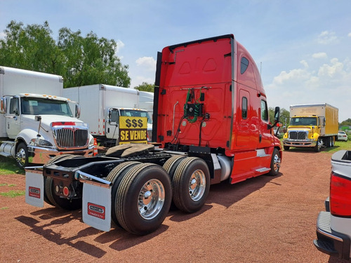 Tractocamion Freightliner Cascadia 2013