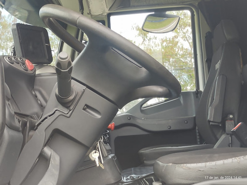 Renovação De Frota Iveco Stralis 360 4x2 Automático Completo