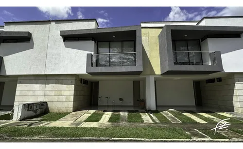 Casa En Venta En Cali,valle Del Cauca 