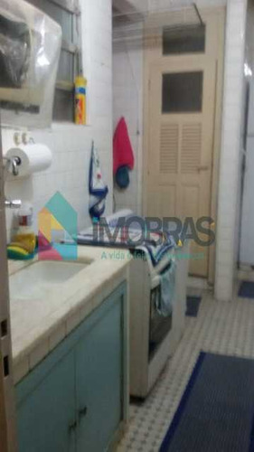 Imagem 5 de 10 de Apartamento Em Copacabana Na Quadra Da Praia!!! - Ap4457