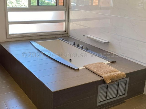 Imagen 13 de 19 de Bella Pb En Venta - Urb Mirador De Los Campitos - Mls#22-10888