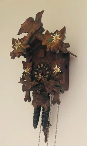 Antiguo Reloj Cucu Selva Negra Original Funciona