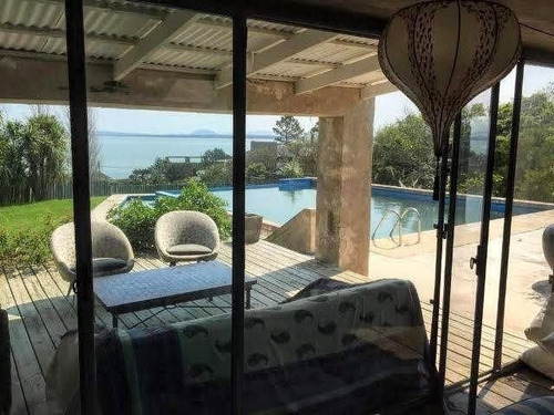 Casa En Venta De 3 Dormitorios En Punta Ballena