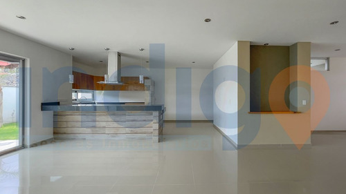 Imagen 15 de 30 de Casa Nueva En Venta En Colinas De Juriquilla Frente A Área V