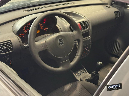 Chevrolet Corsa 1.4 MPFI MAXX 8V FLEX 4P MANUAL