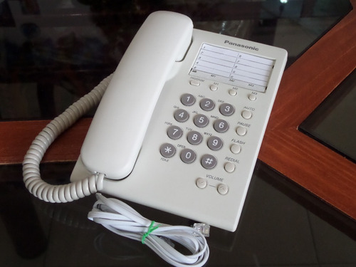 Panasonic Telefono Alambrico 13 Memorias Blanco Kx-ts550