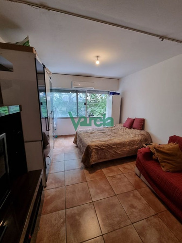 Imagen 8 de 12 de Venta Monoambiente Centro - Montevideo Centro Montevideo