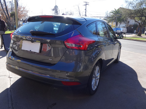 Ford Focus Focus 5d Se 2.0l Mt