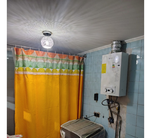 Oportunidad De Inversión! Casa Ubicada En Pasaje 4d 1b.