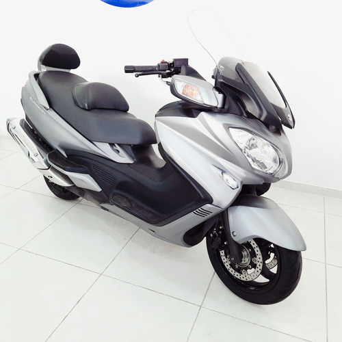 Imagem 6 de 11 de Suzuki Burgman 650 Executive 2018 Bx Km