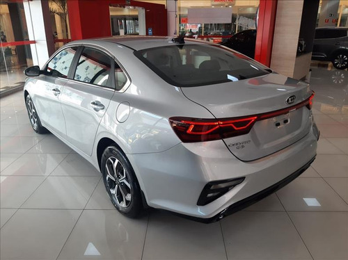 Imagem 4 de 8 de Kia Cerato 2.0 Sx 16v Flex 4p Automático