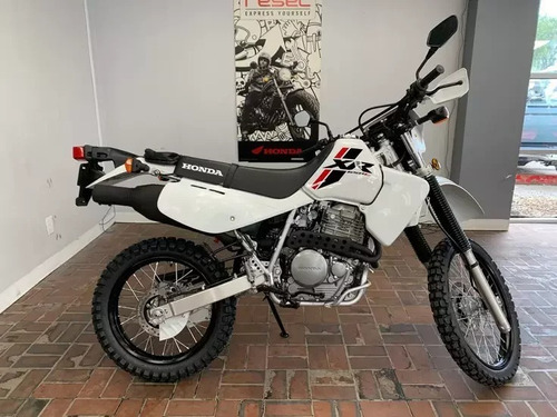 Imagen 1 de 4 de 2022 Honda Xr650l Base Dual Sport Motorcycle