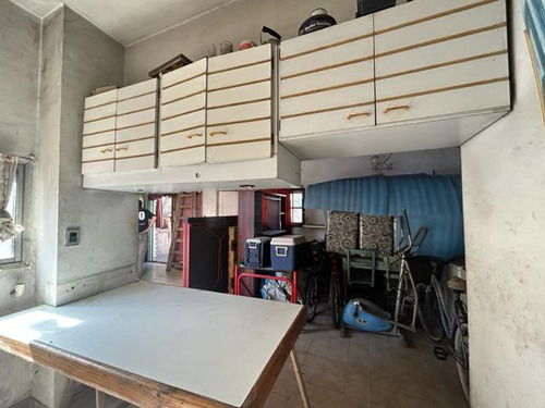 Ph Tipo Casa De 3 Amb, Con Patio Y Terraza Propia En Pque. Avellaneda, En Venta