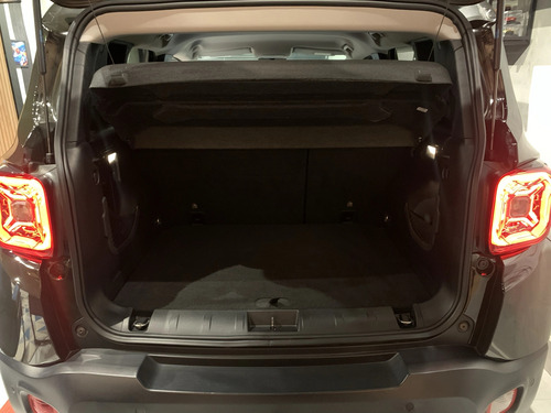 Jeep Renegade 1.8 16V FLEX LONGITUDE 4P AUTOMÁTICO